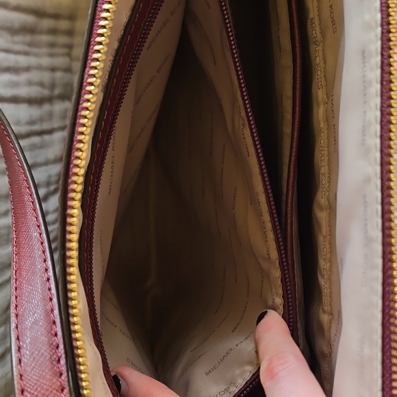 Michael Kors Large Jet set travel Tote *Firm* - Picture 10 of 12